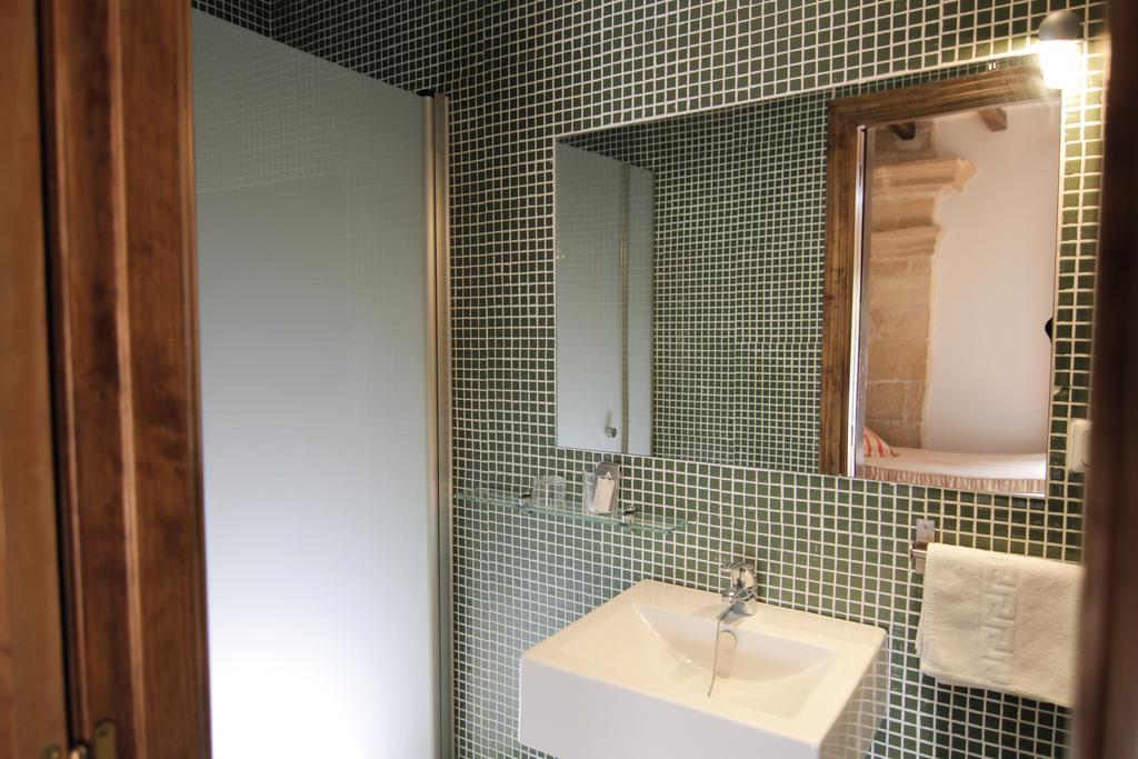 Hotel Vivienda Turistica Yamaries Úbeda Exterior foto
